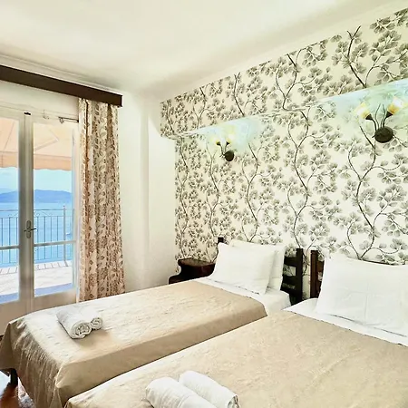 Villa Eleni With Private Pool By Dadovillas Kalámi